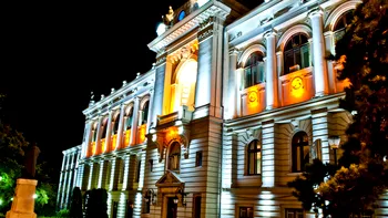 Tot ce trebuie să știi după ce intri la facultate. Ghid despre taxe, burse, examene și ajutorul disponibil