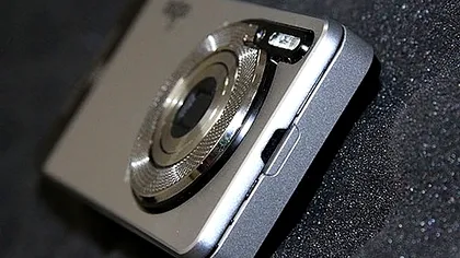Aigo A8 - camera foto de 14 megapixeli cu telefon
