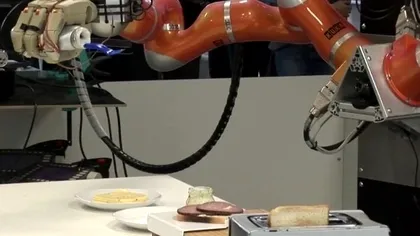 Super! Robotii de la Universitatea din Munchen au invatat sa faca sandvisuri