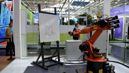 Un robot cu spirit artistic...