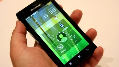 Lenovo LePhone K800 - Al doilea smartphone cu Intel, primul comercializat