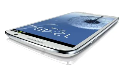 Samsung renunta la functii din Galaxy S III