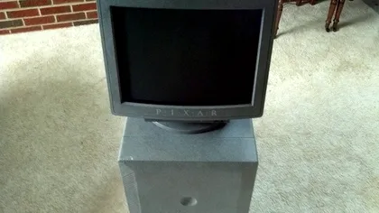 O statie de lucru Pixar Image ajunge pe Ebay cu pret de colectie