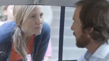 Samsung vine cu noi reclame la S III, unele indecente