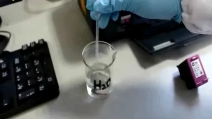 O nouă imprimantă foloseşte apă la imprimare