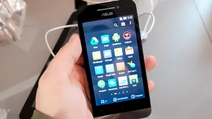 ASUS PadFone Mini, în video Hands-on MWC 2014