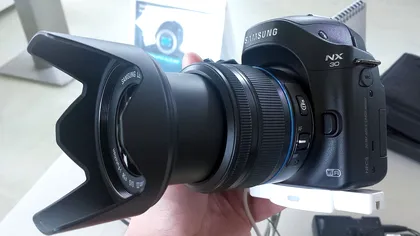 Samsung NX30 - Un nou membru al familiei de aparate foto