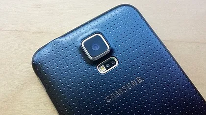 Samsung îşi recunoaşte vina pentru camera Galaxy S5 cu probleme