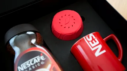 Nescafe a creat un gadget care te trezeşte cu miros de cafea [VIDEO]