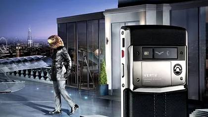 Vertu Signature Touch e smartphone-ul perfect pentru pretenţioşi