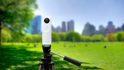 Ricoh Theta m15, o nouă versiune a camerei ce filmează la 360 de grade