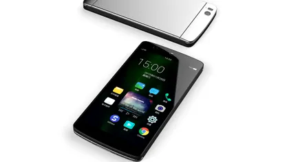 A apărut primul telefon fără butoane fizice -  Manta 7x