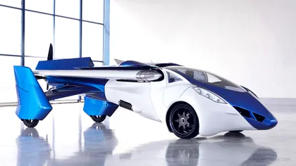 AeroMobil -  maşina zburătoare ajunge pe piaţă în 2017