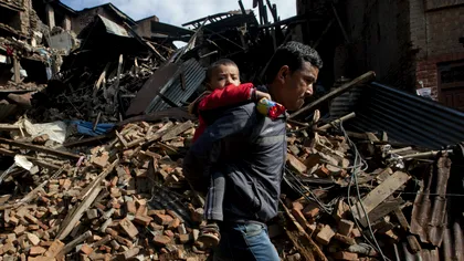 Cutremurul din Nepal ar fi fost de trei ori mai puternic. Chinezii și americanii nu au măsurat la fel