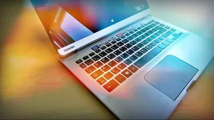 Toshiba Satellite Click 2 Pro - Un pas mic în direcția bună [REVIEW]