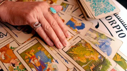 Veste tristă pentru vrăjitoare. E mai greu să cumpăraţi vrăji şi poţiuni de pe internet