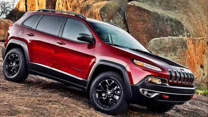 Hackerii pot controla de la distanță mii de mașini