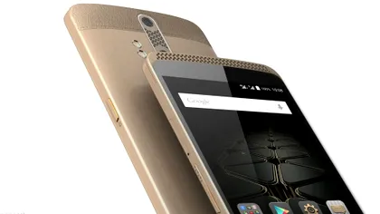 Chinezii au lansat un telefon care poate fi deblocat cu privirea sau vocea