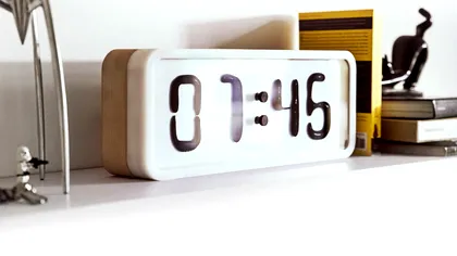 Ceasul în care timpul devine lichid