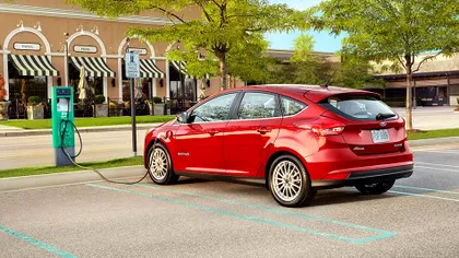 Ford va investi miliarde de dolari în mașinile electrice