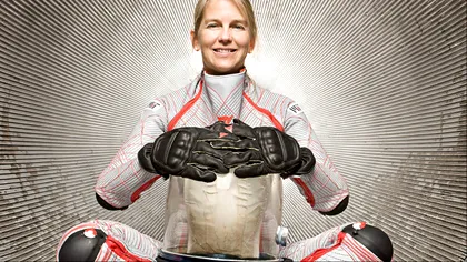 Astronauții ar putea pleca pe Marte în costume de motocicliști