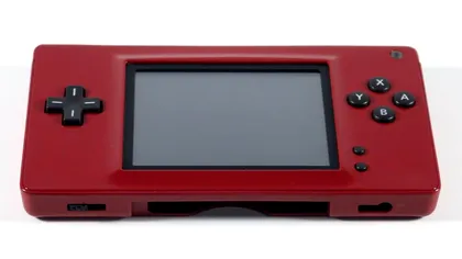 Transformă-ți bătrânul Nintendo DS într-un Game Boy Macro contra cost