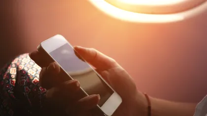 Telefoanele viitorului ar putea fi implantate în cap