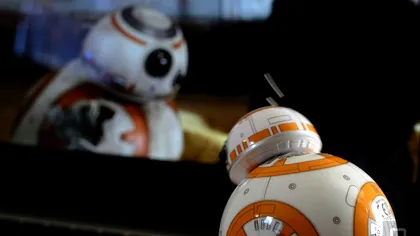 BB-8 este partenerul ideal pentru a viziona noul Star Wars acasă