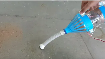 Cum să-ți faci singur un aspirator portabil în câteva minute [VIDEO]