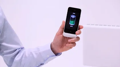 S-a electrocutat în timp ce vorbea la telefon