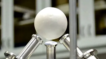 Fizicienii au făcut un obiect să leviteze folosind doar unde sonore