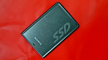 ADATA SV620 e un SSD portabil cu viteze mari și preț mic [REVIEW]