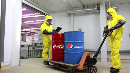 Coca-Cola și Pepsi au cedat presiunilor: decizia radicală luată vizavi de plastic