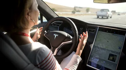 Tesla va lansa un serviciu similar Uber