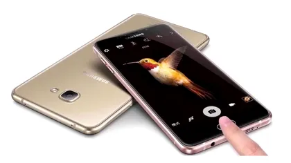 Samsung Galaxy C9 este primul telefon cu 6GB RAM al producătorului sud-coreean