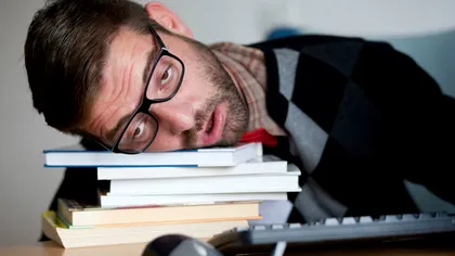 De ce ar trebui să dormi înaintea unui examen important