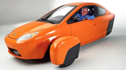 Această mașină cu trei roți ar putea revoluționa traficul viitorului [VIDEO]