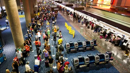 O eroare de sistem a blocat mii de pasageri în aeroporturi