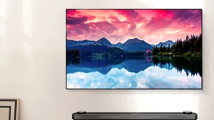 LG a lansat televizorul pe care îl lipești pe perete, ca pe un poster