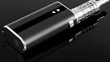 O țigară electronică explodată a lăsat un tânăr fără 7 dinți