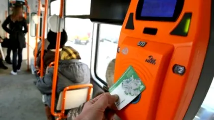 Un hacker român a modificat cardurile RATB pentru a circula gratuit