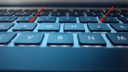 Care este scopul micilor ridicături de pe tastele ”F” și ”J” ale tastaturii