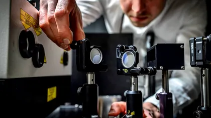 Cea mai rapidă cameră din lume poate surprinde în detaliu mișcarea moleculelor