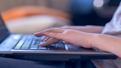 Trump nu va interzice laptopurile la bordul avioanelor care vin din Europa