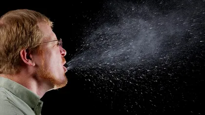 Care este durata incredibilă de viață a bacteriilor din strănutul și tusea ta