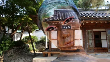 Acestă artistă dă naștere unor iluzii optice care sfidează realitatea [GALERIE FOTO]