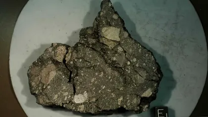 O rocă de pe Lună dezvăluie secretele câmpului magnetic al satelitului
