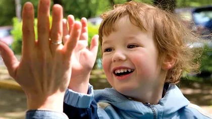 Dacă nu lauzi eforturile copilului, îl vei transforma într-un leneș