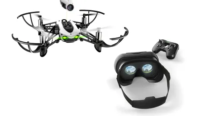 Parrot te ajută să simți cum e să zbori cu o cască și o dronă