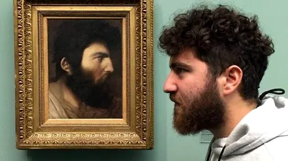 Momente în care oameni necunoscuți s-au întâlnit cu sosiile lor la muzeu